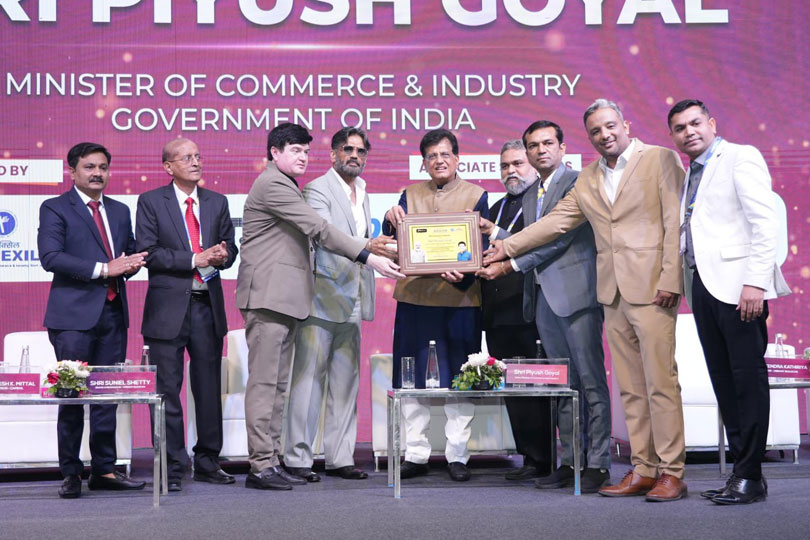 60-ലധികം രാജ്യങ്ങൾ പങ്കെടുത്ത് വൈബ്രന്റ് ബിൽഡ്കോൺ: വ്യവസായ മന്ത്രി പിയൂഷ് ഗോയൽ പ്രദര്ശനം ഉദ്ഘാടനം ചെയ്തു